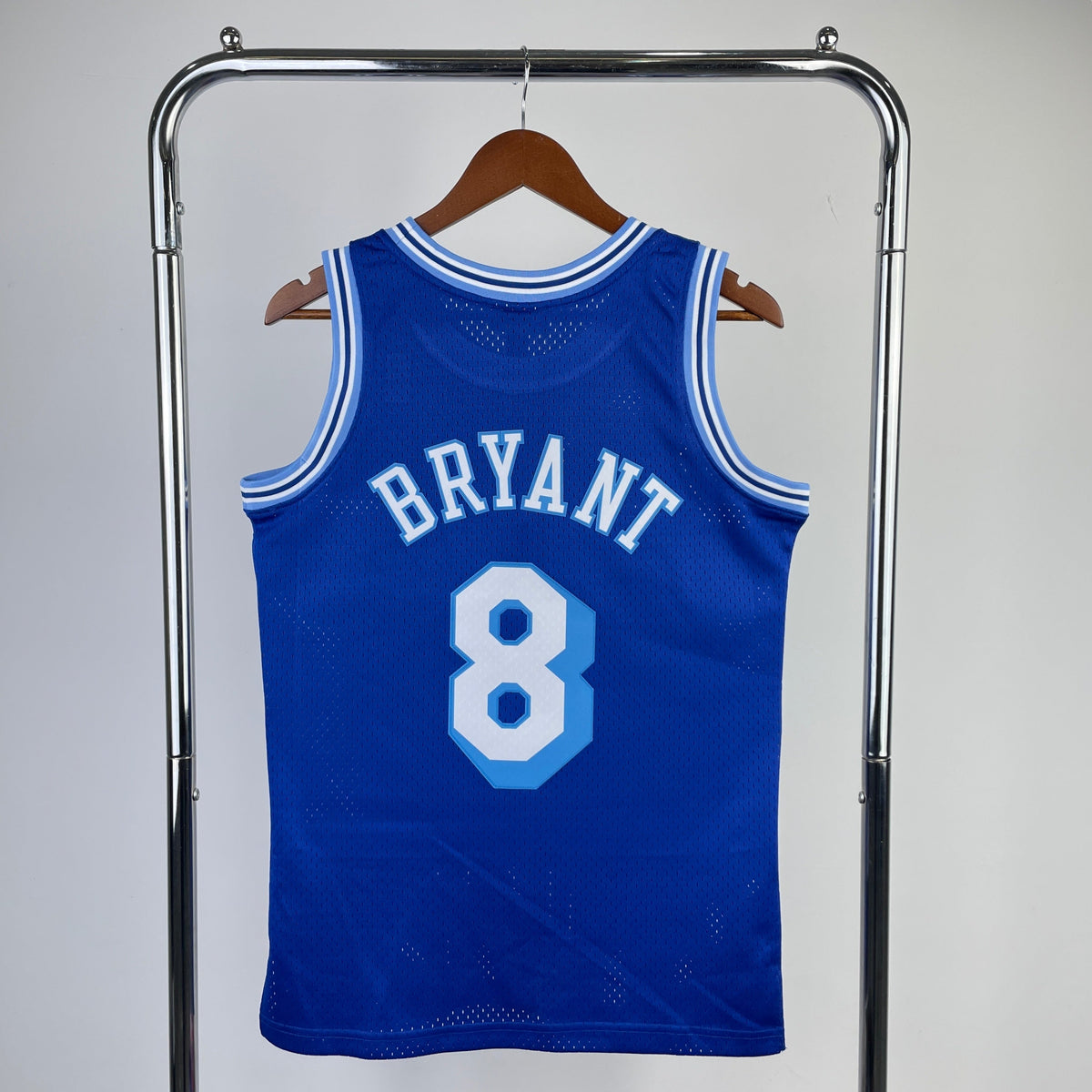 Los Angeles Lakers Retro (1996) - Kobe Bryant #8