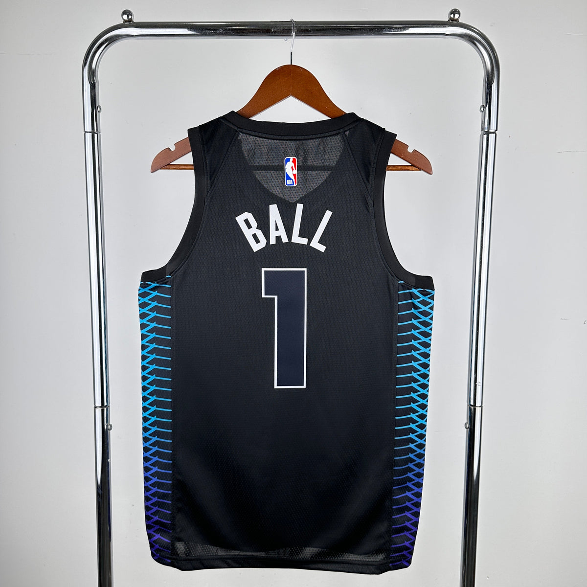 Charlotte Hornets City Edition (17/18) - Lamelo Ball #1