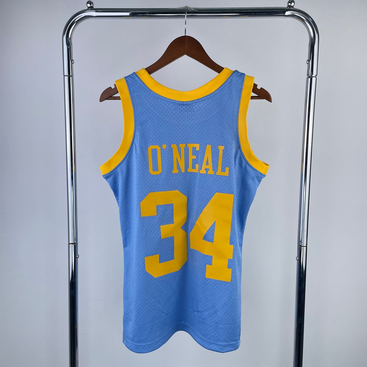 Los Angeles Lakers Retro (2001) - Shaquille O'Neal #34