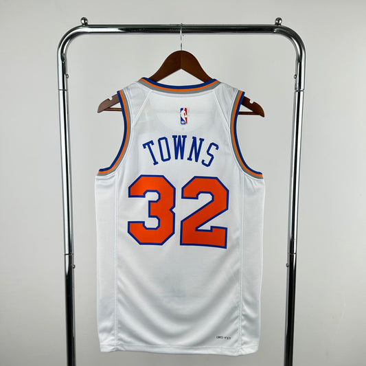 New York Knicks 25/26 Association Jersey - Choose Player