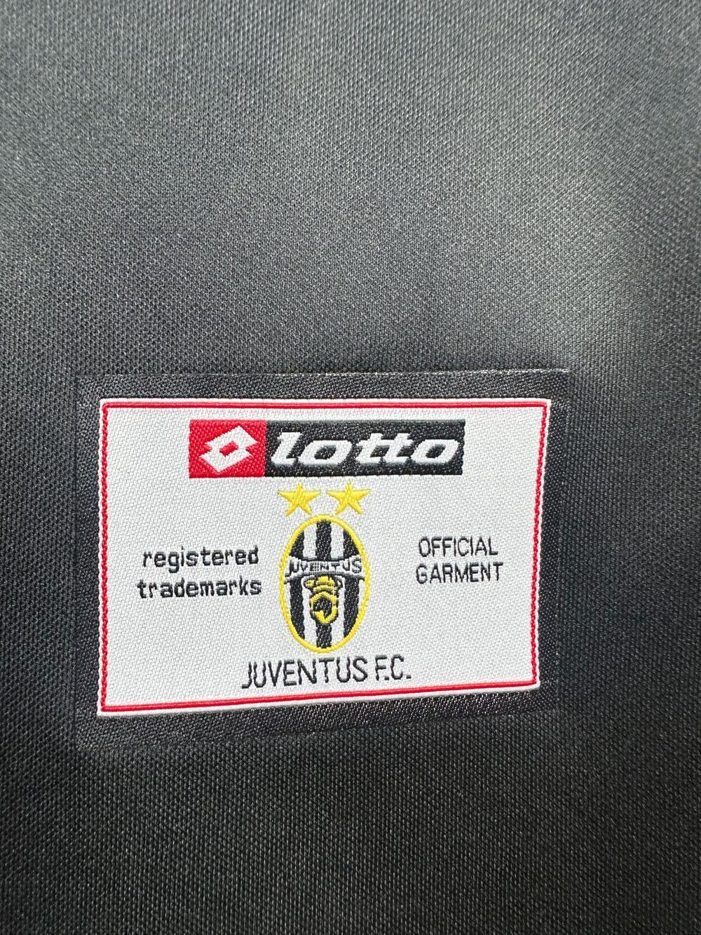 Man's Retro Jersey Juventus Team Away - 2001/02