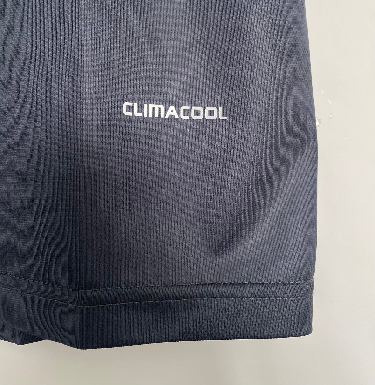 Man's Retro Jersey Liverpool Team Away - 2019/10