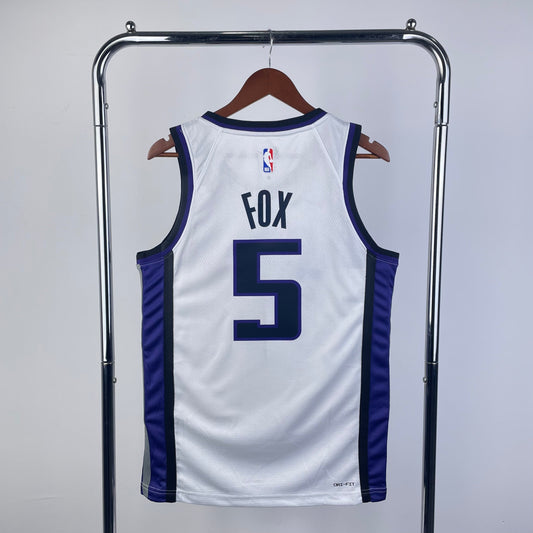 Sacramento Kings 2024 Association Jersey - De'Aaron Fox #5