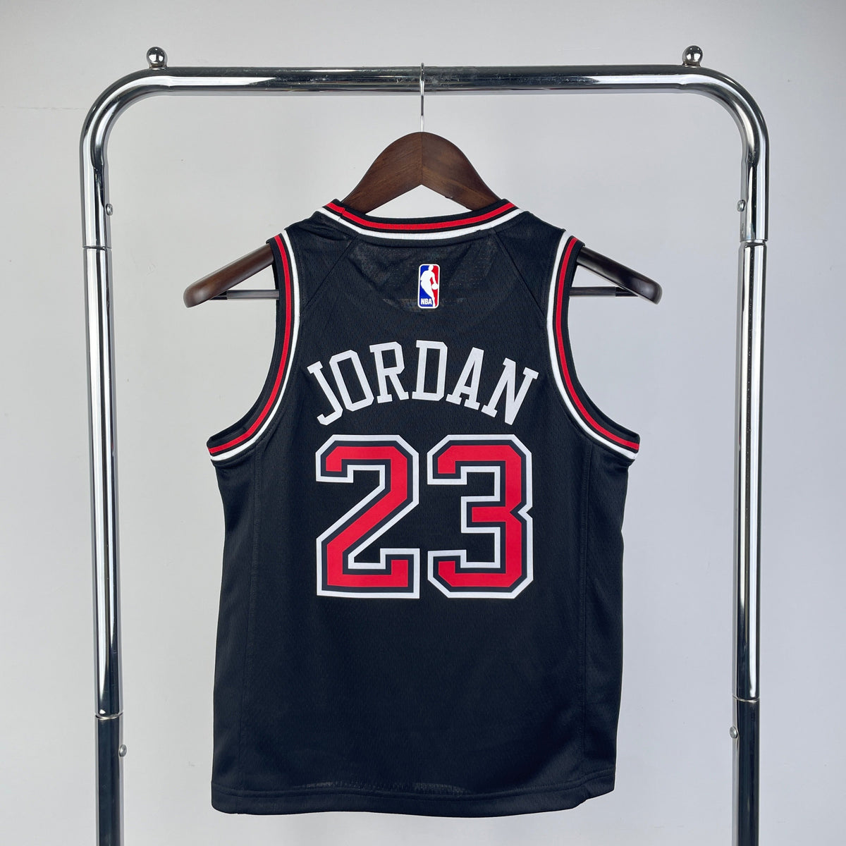 Chicago Bulls Statement (Kids) - Michael Jordan #23