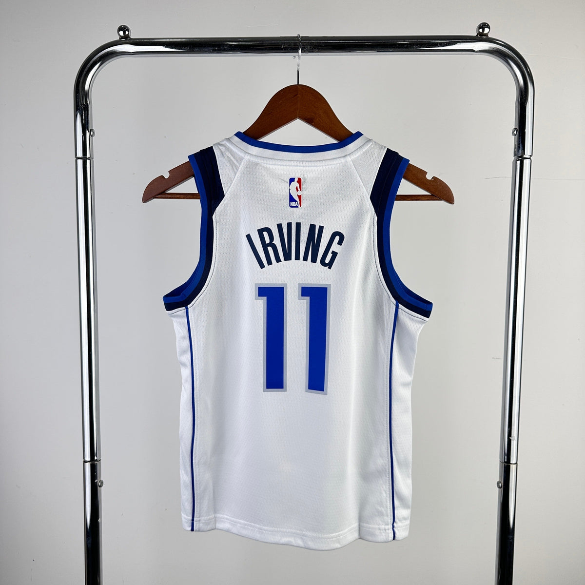 Dallas Mavericks Association (Kids) - Kyrie Irving #11