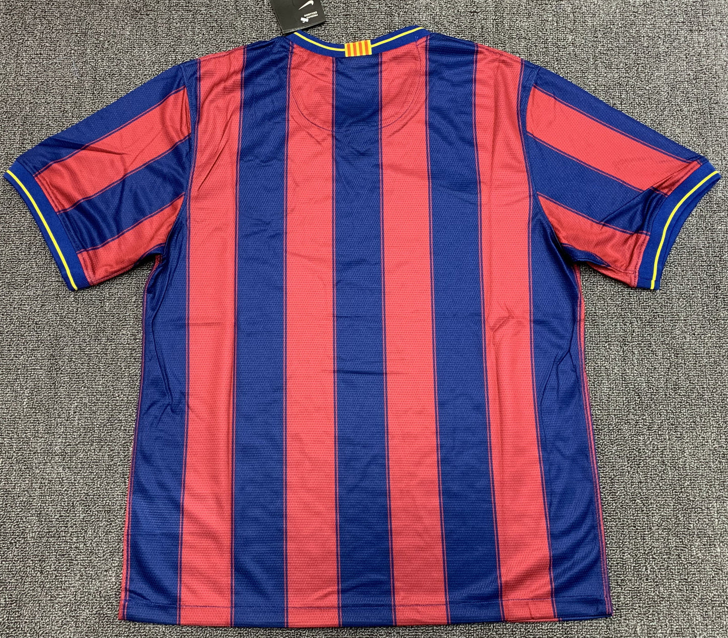 Man's Retro Jersey Barcelona Team Home - 2009/10