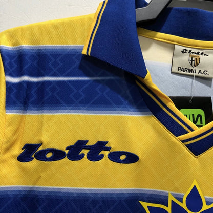 Man's Retro Jersey Parma Calcio Team Home - 1998/99