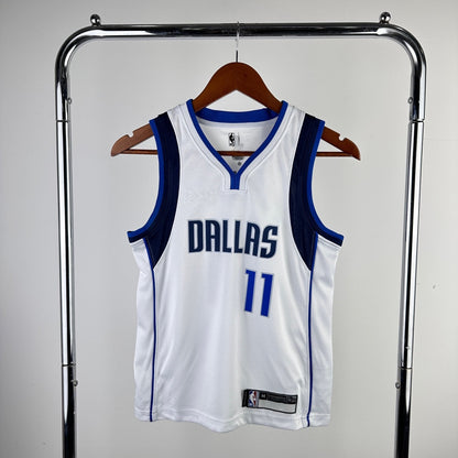 Dallas Mavericks Association (Kids) - Kyrie Irving #11