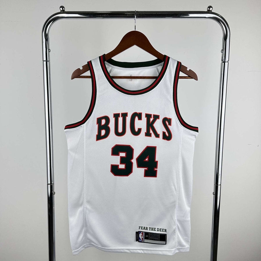 Milwaukee Bucks Classic (17/18) - Choose Player