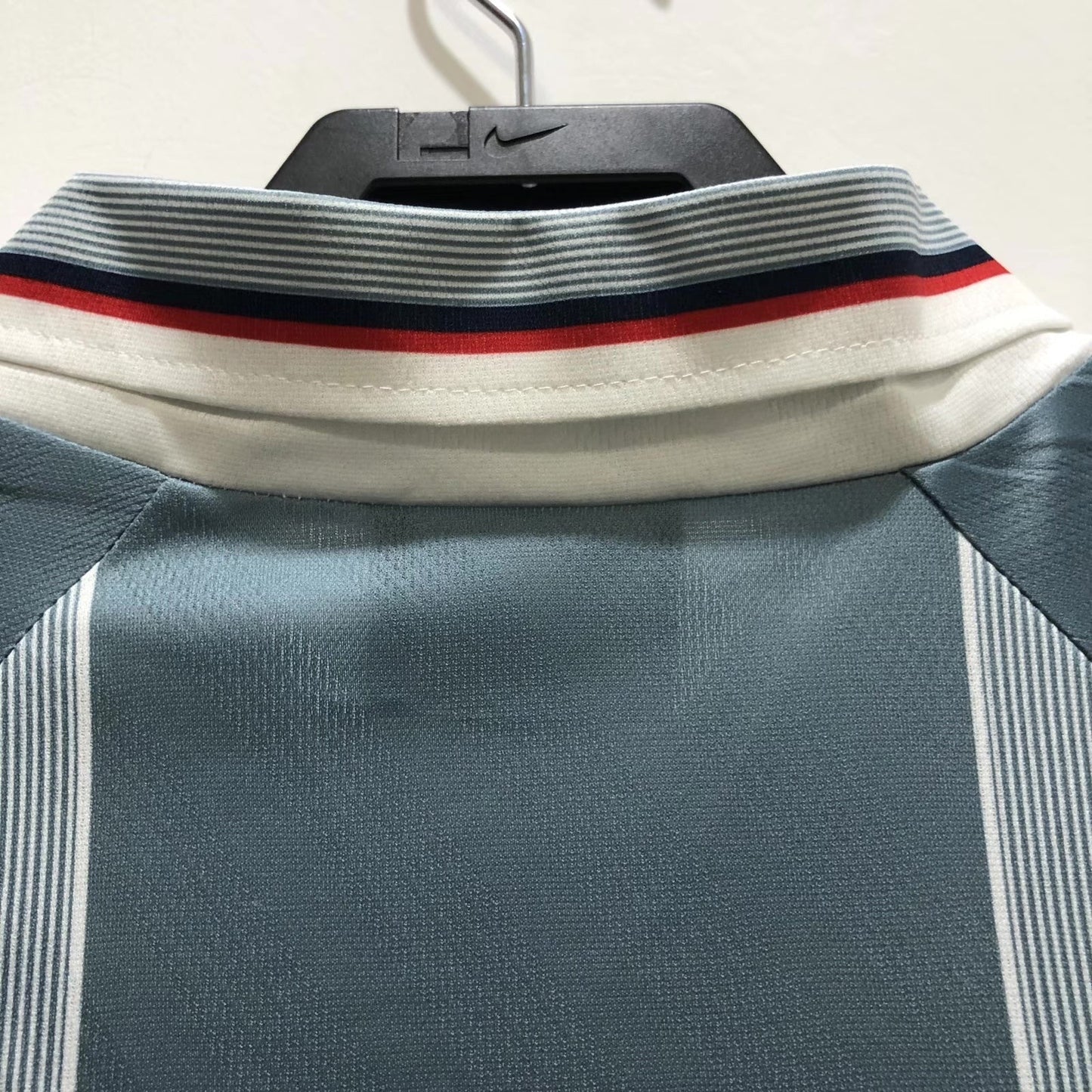 Man's Retro Jersey England National Team - 1996