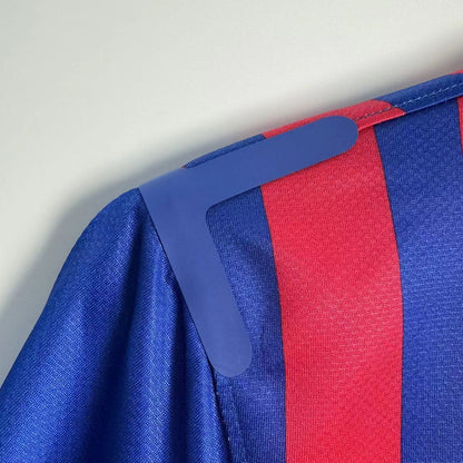 Man's Retro Jersey Barcelona Team Home - 2011/2012