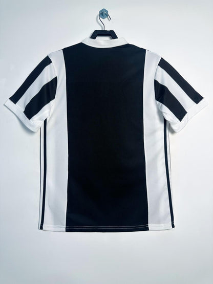 Man's Retro Jersey Juventus Team Home - 2017/18