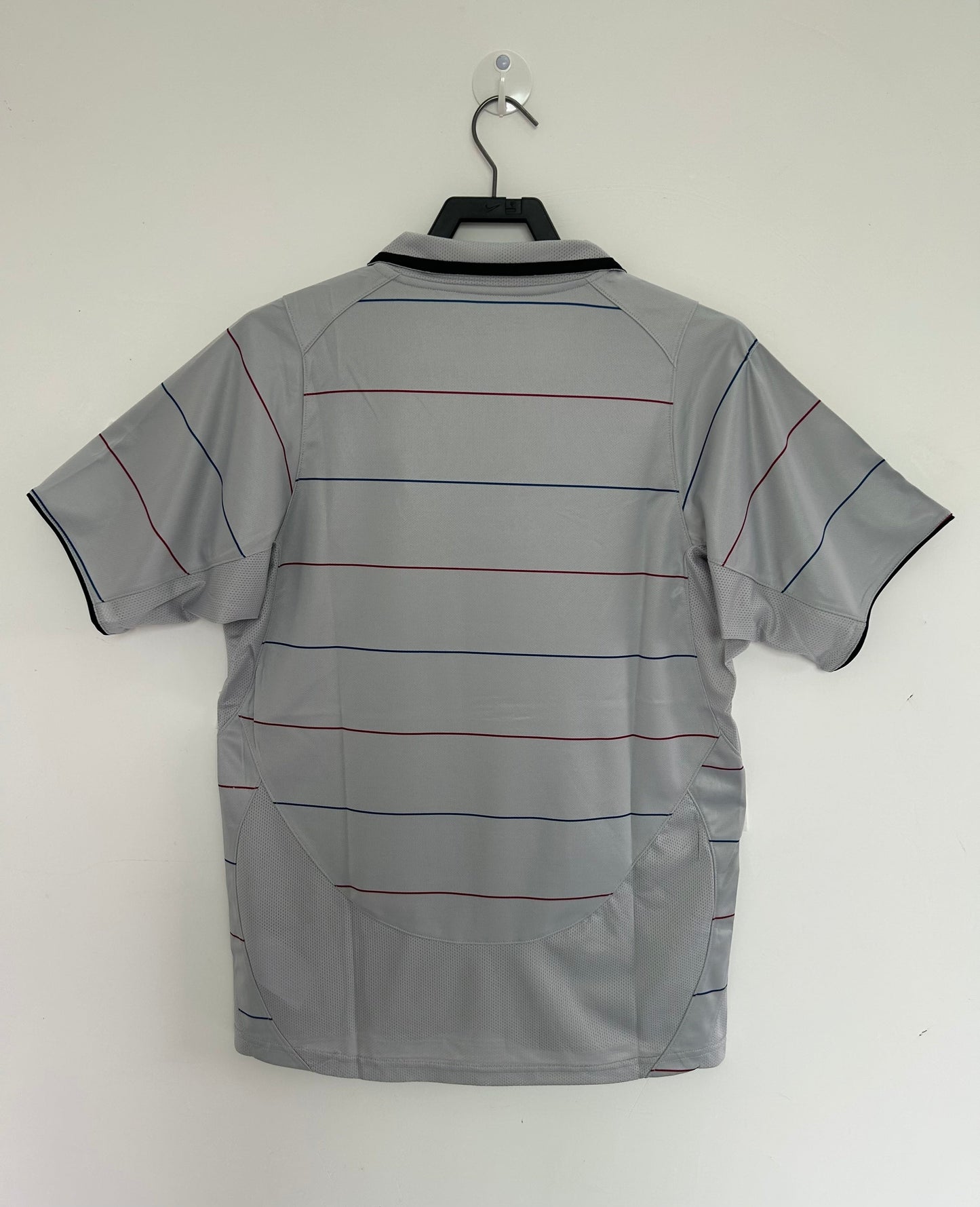 Man's Retro Jersey Barcelona Team - 2003/04