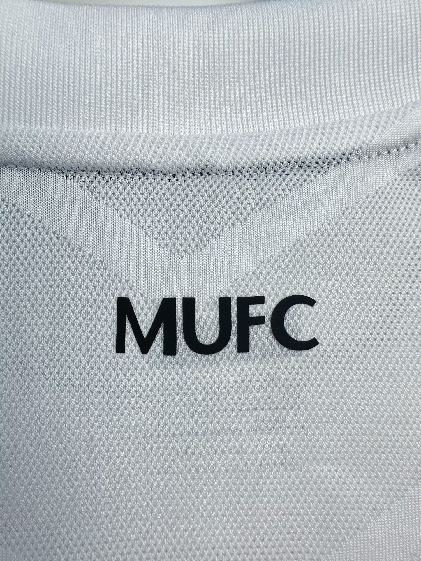 Retro Long Sleeve Manchester United Away  - 2010/11
