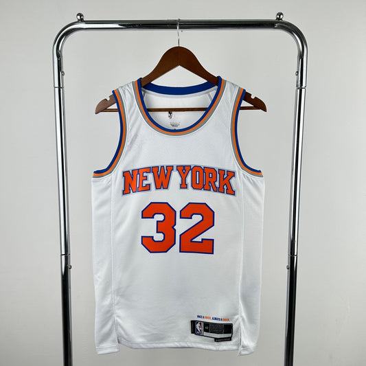 New York Knicks 25/26 Association Jersey - Choose Player