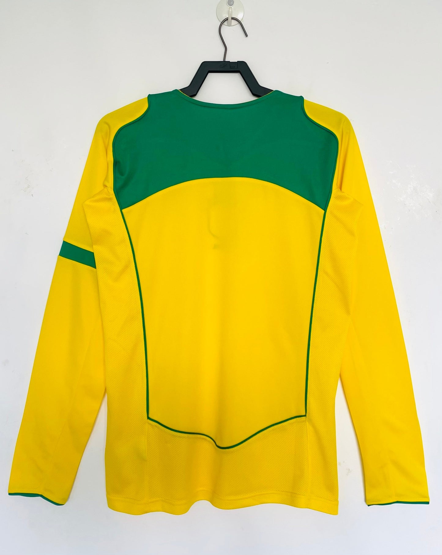 Long Sleeve Retro Brazil National Team 2004/2005