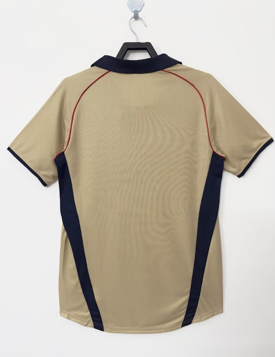 Man's Retro Jersey Arsenal Team - 2001/02