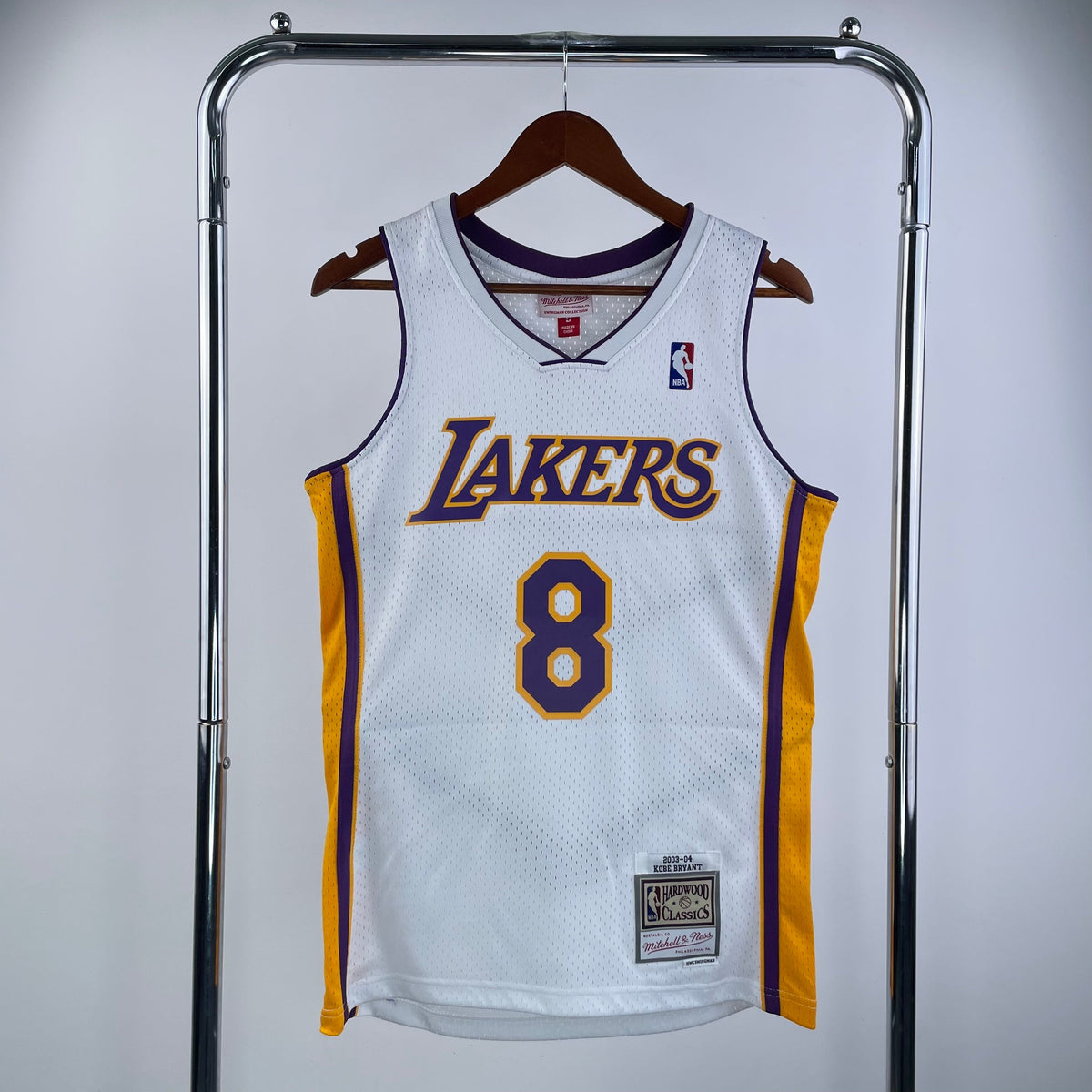 Los Angeles Lakers Retro (2003) - Kobe Bryant #8