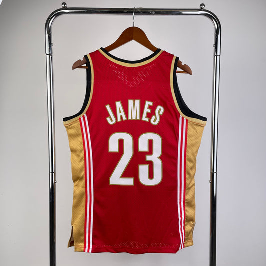 Cleveland Cavaliers 2003 Retro Jersey - LeBron James #23