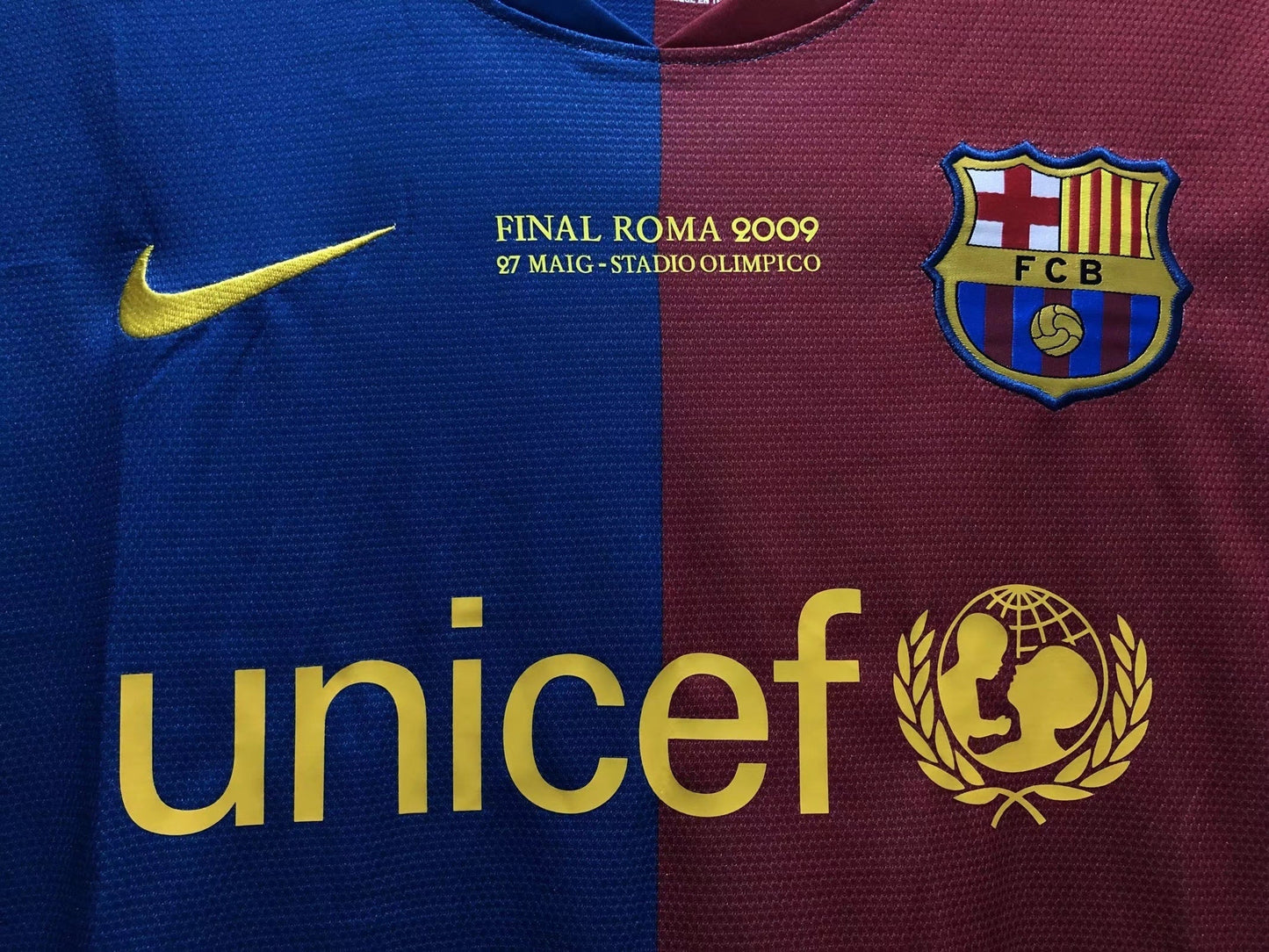 Man's Retro Long Sleeve Barcelona Team Home - 2008/09