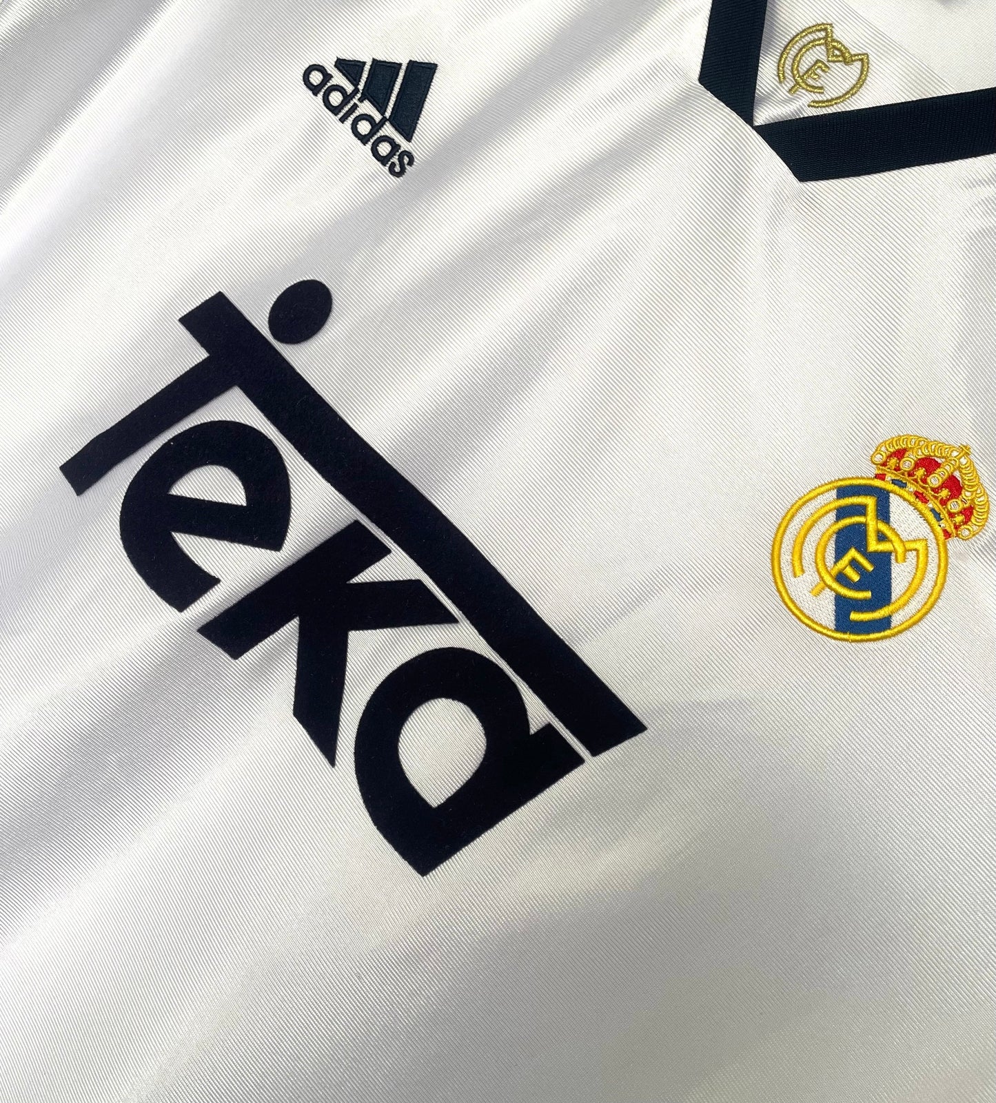 Man's Retro Jersey Real Madrid Team - 1998/00