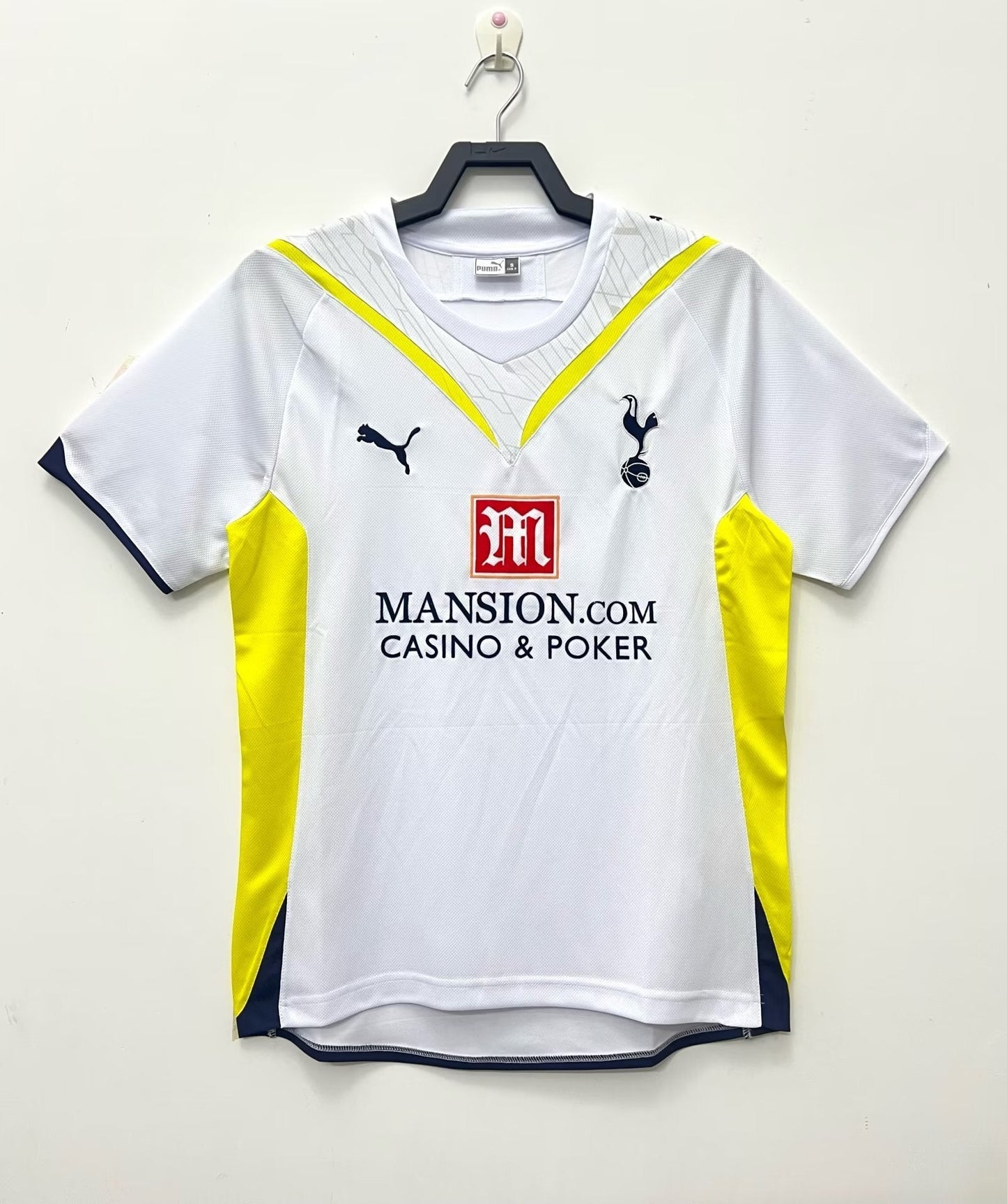 Man's Retro Jersey Tottenham Team - 2009