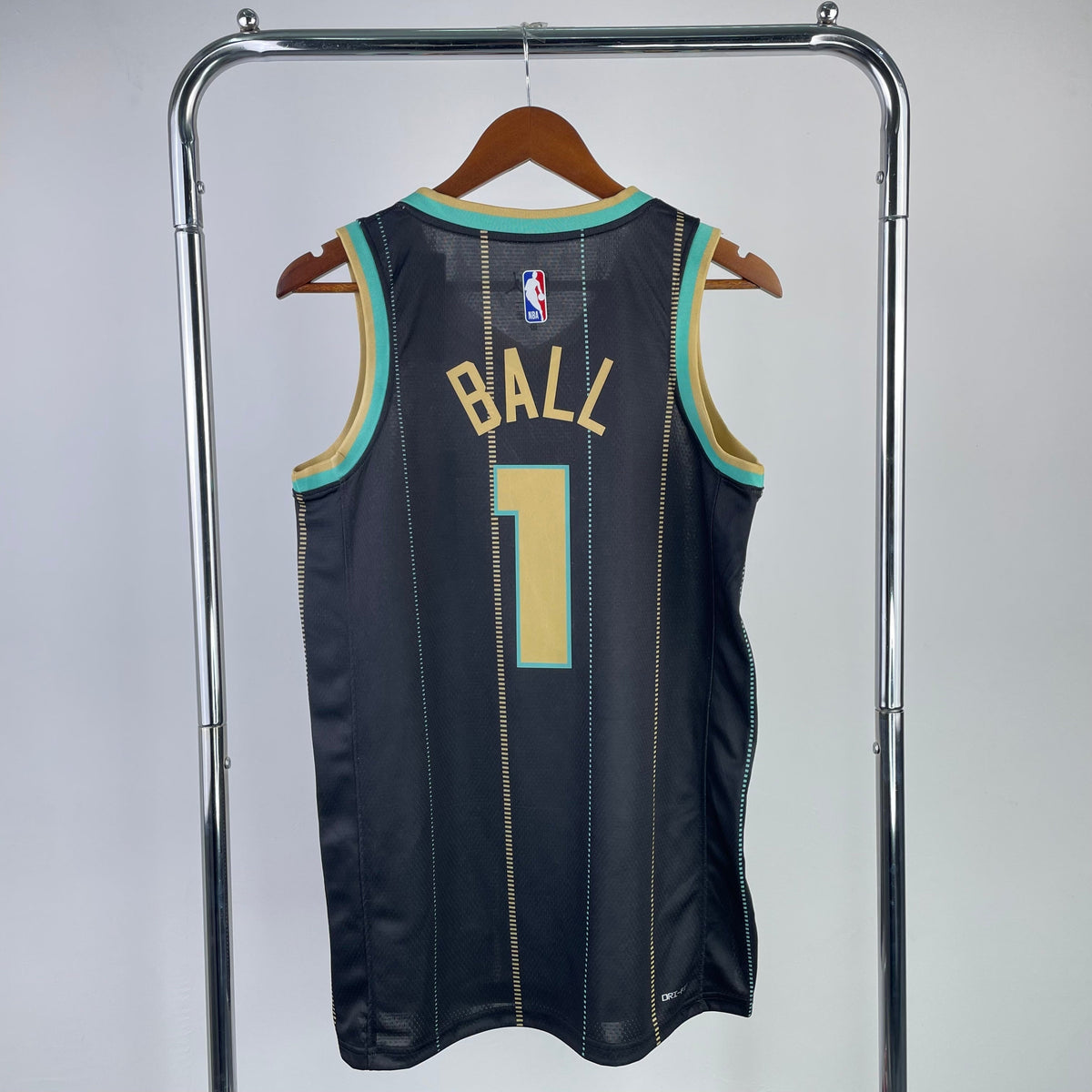 Charlotte Hornets City Edition (22/23) - Choose Player