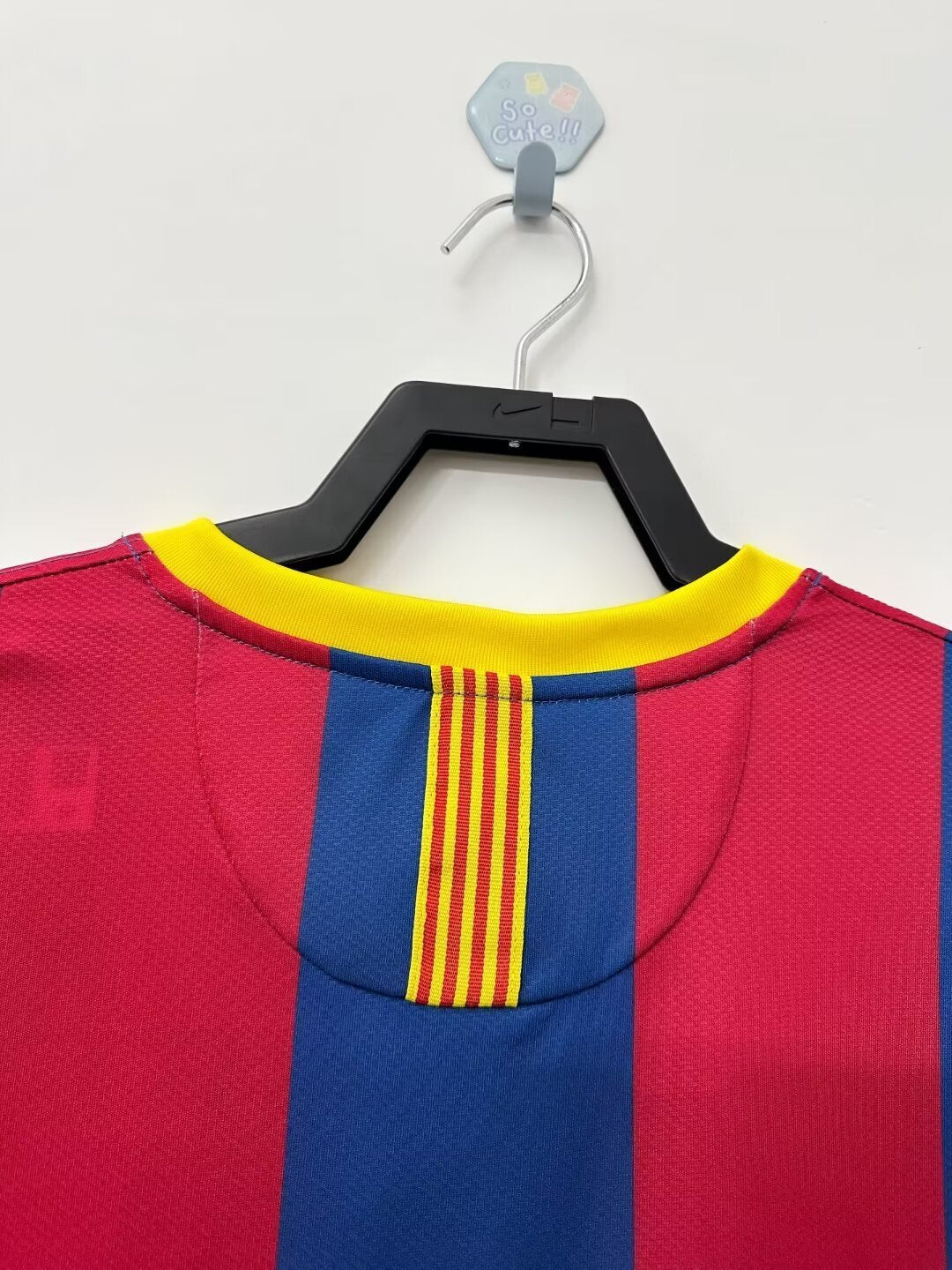 Man's Retro Long Sleeve Barcelona Team - 2010/11