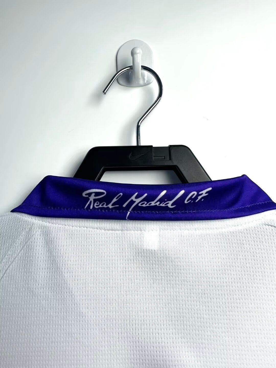 Man's Retro Jersey Real Madrid Team - 1997/98