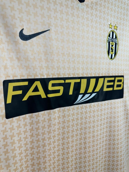 Man's Retro Jersey Juventus Team Away - 2003/04