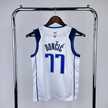 Dallas Mavericks Association (Kids) - Luka Doncic #77