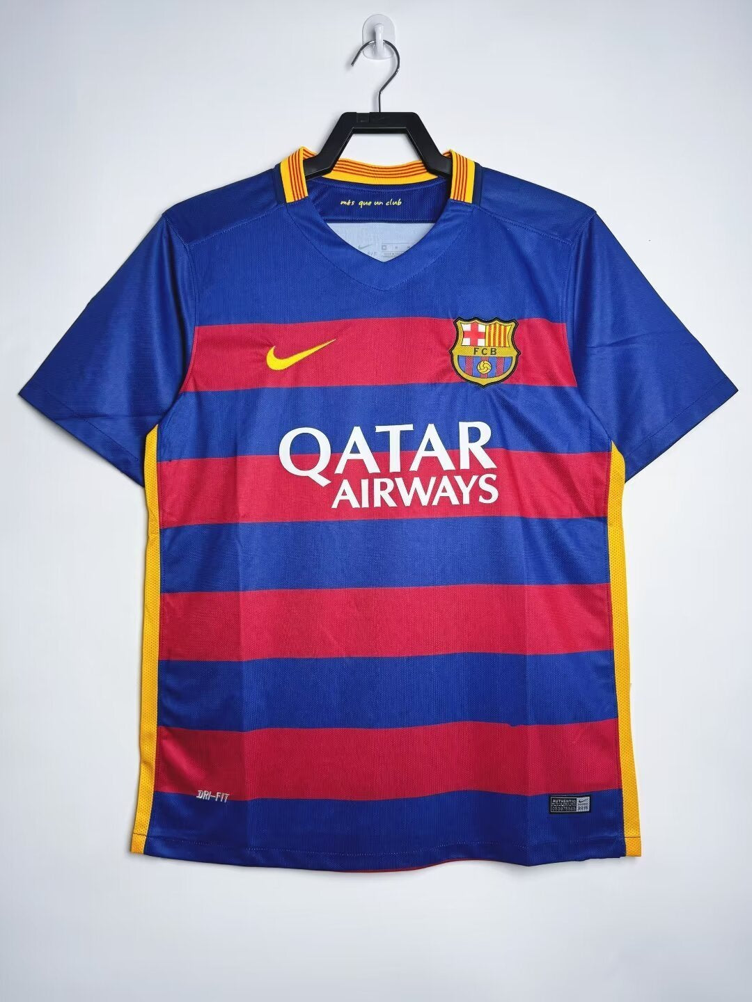 Man's Retro Jersey Barcelona Team Home - 2015/2016