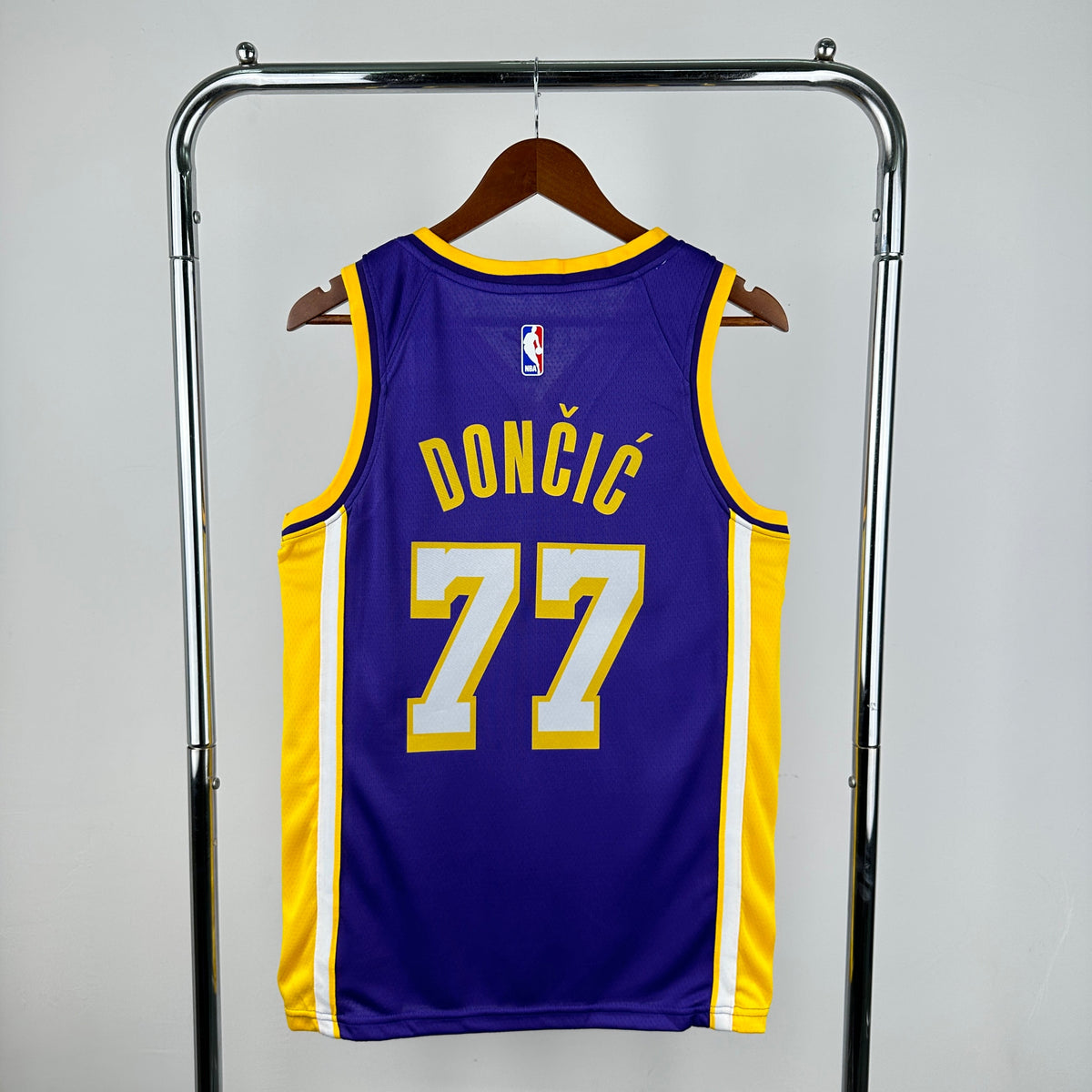 Los Angeles Lakers Statement (17/18) - Choose Player