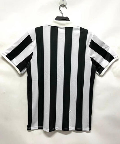 Man's Retro Jersey Juventus Team Home - 1992/94