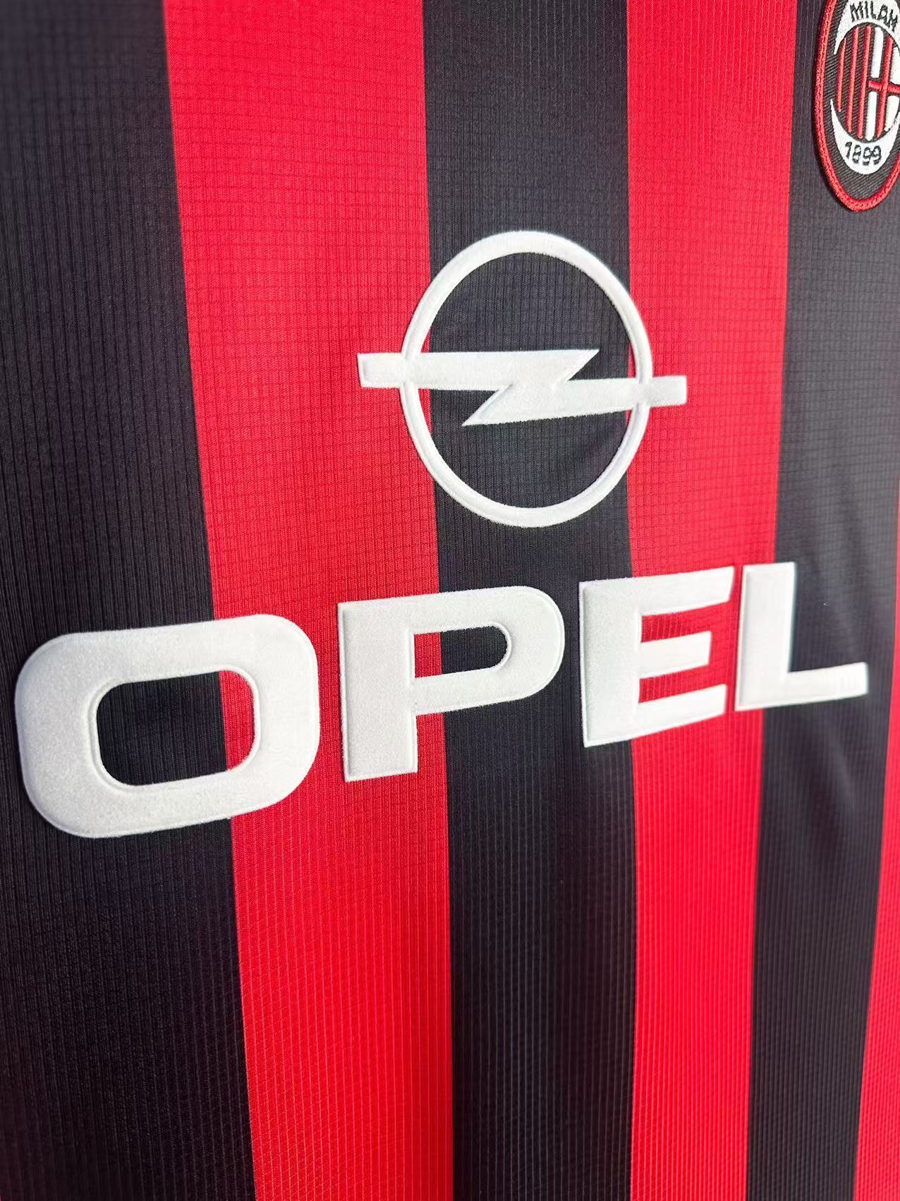 Man's Retro Jersey Milan Team Home - 1997/98