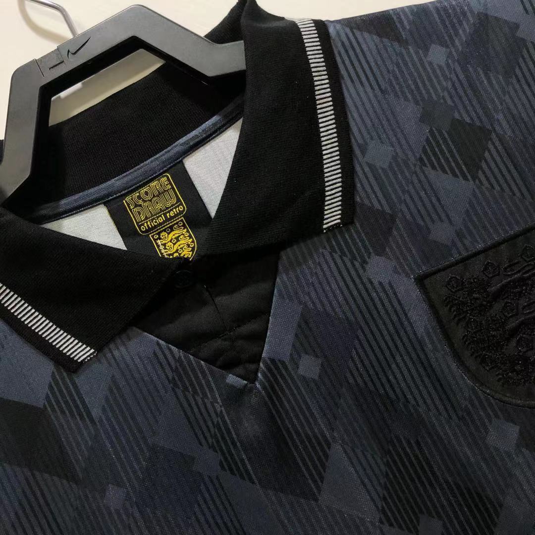 Man's Retro Jersey England National Team Black - 1990
