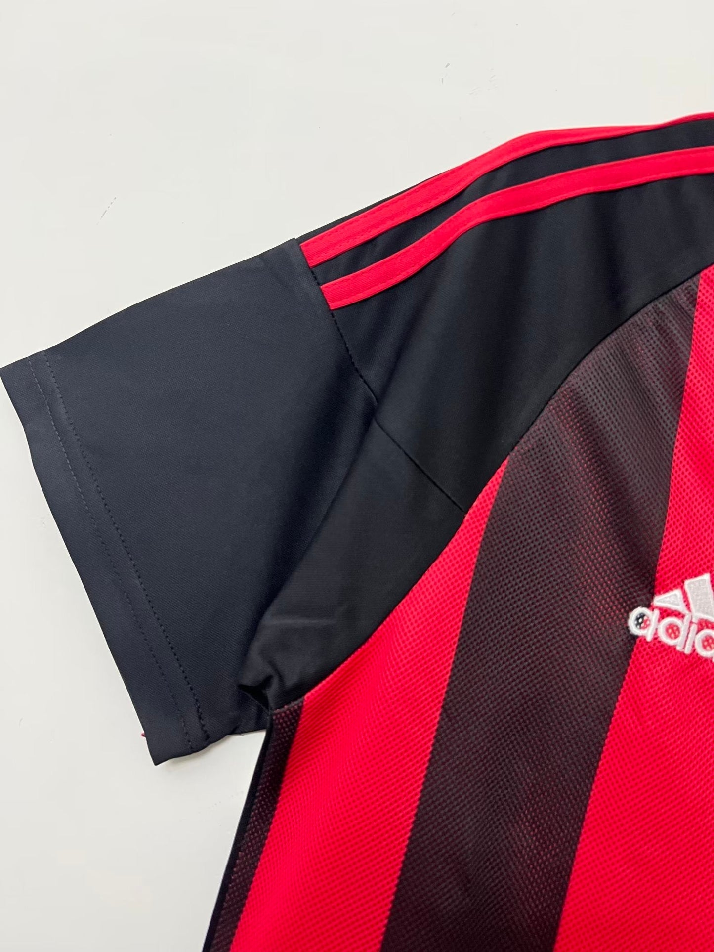 Man's Retro Jersey Milan Team - 2002/03