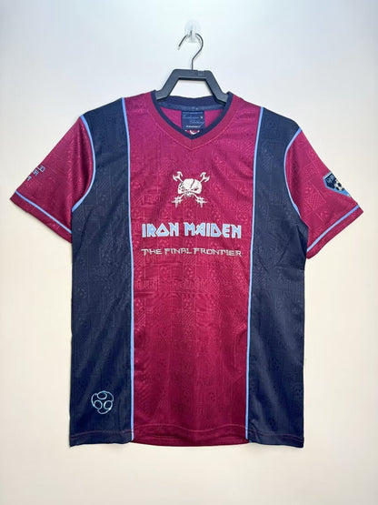 Man's Retro Jersey West Ham Team - 2011