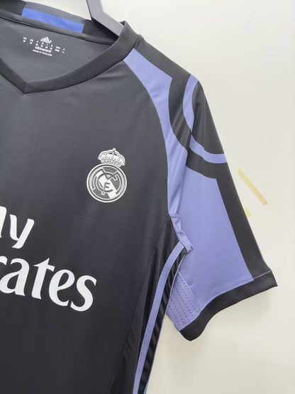 Man's Retro Jersey Real Madrid Team - 2016/17