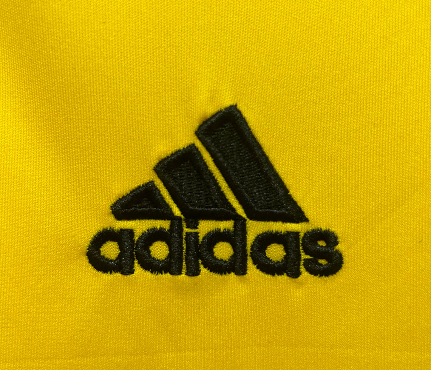 Man's Retro Jersey Real Madrid Team yellow GK - 2011/2012