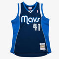 Dallas Mavericks Retro (2011) - Dirk Nowitzki #41