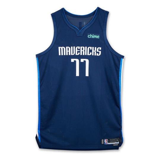 Dallas Mavericks 21/22 Statement Jersey - Luka Doncic #77