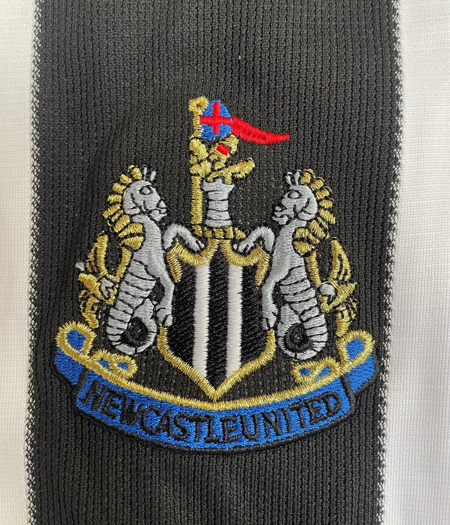 Man's Jersey Retro Newcastle United Home - 2005/2006