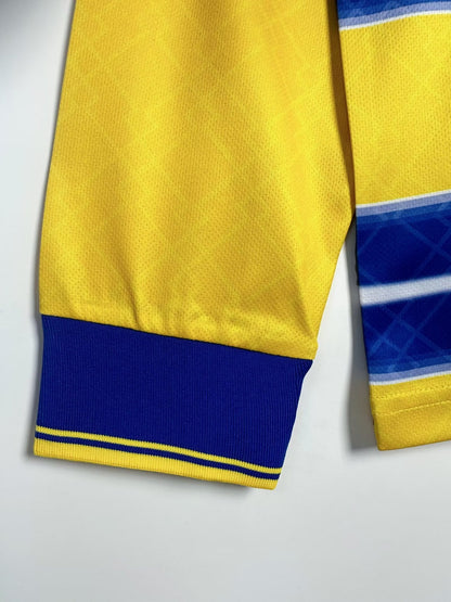 Man's Retro Jersey Parma Calcio Team Home - 1998/99