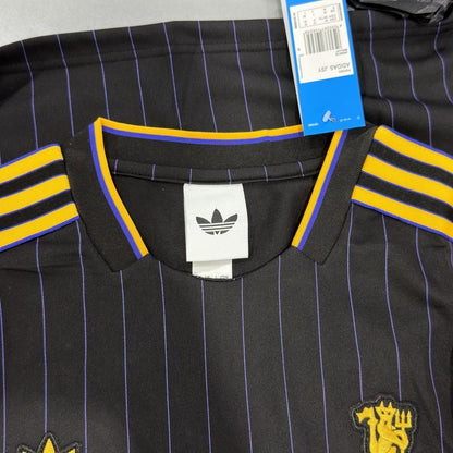Man's Retro Jersey Manchester United Team Cultural Jersey Black - 2025/26