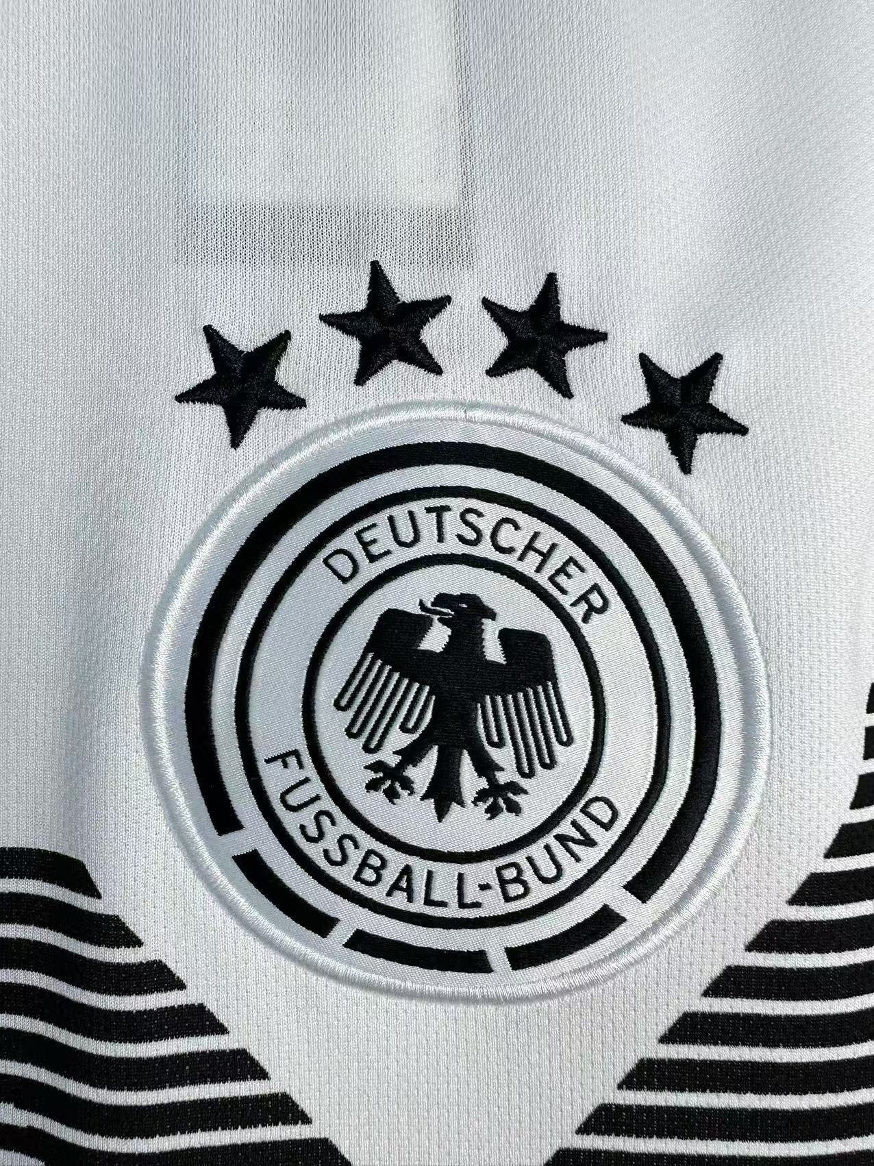 Man's Retro Jersey Germany National Team - 2018