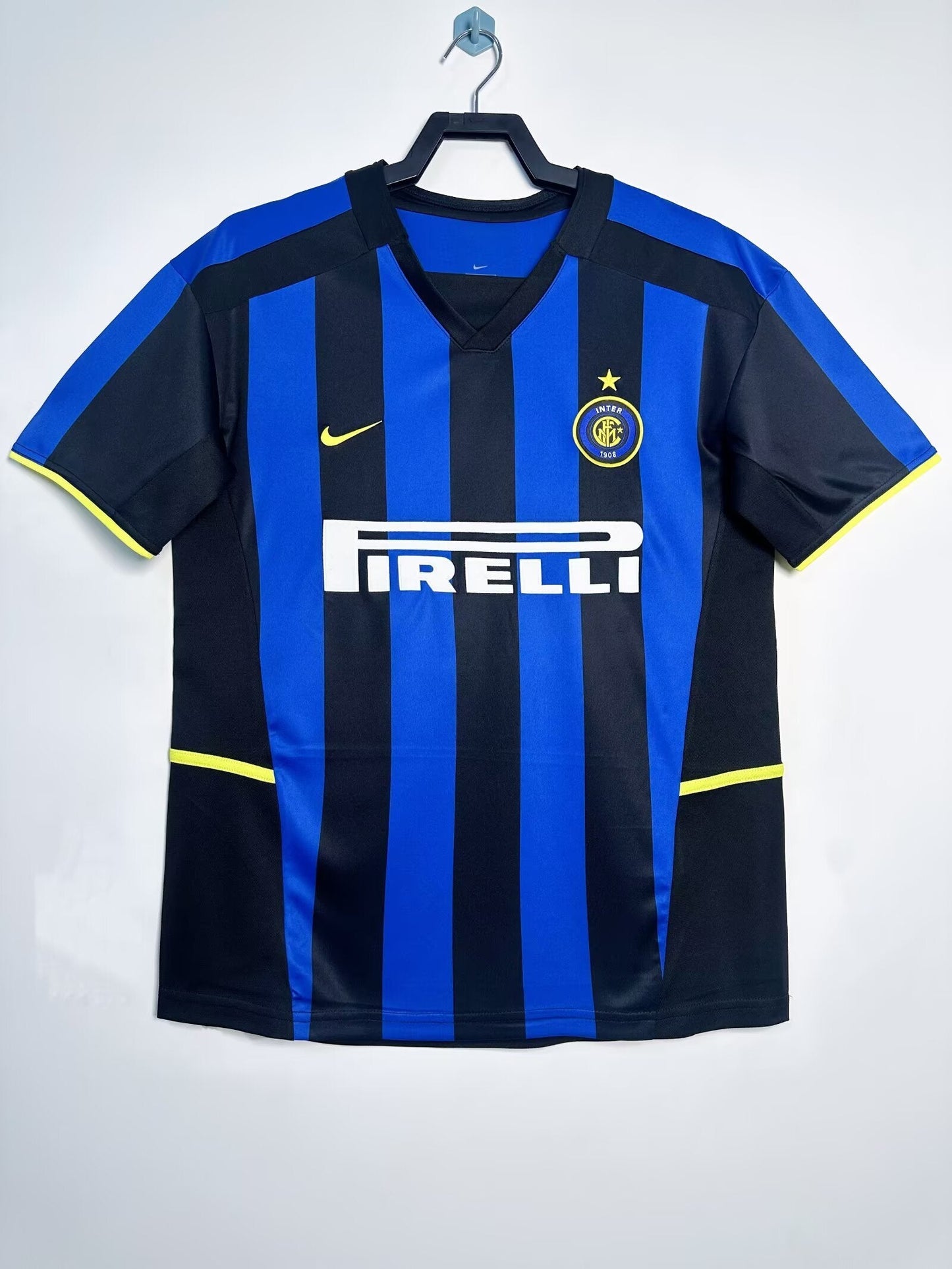 Man's Retro Jersey Internazionale Milano Team Home - 2002/03