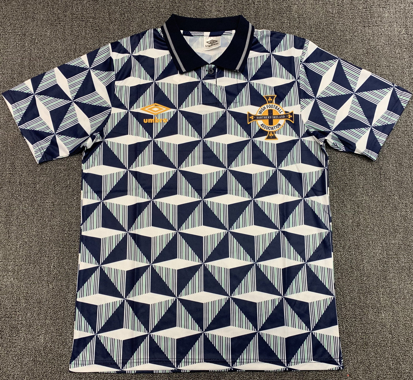 Man's Retro Jersey Northern Ireland National Team Away - 1990/93