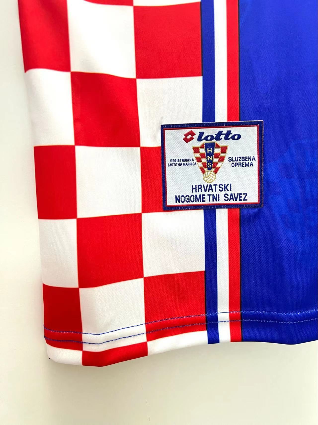Man's Retro Jersey Croatia National Team Blue - 1998