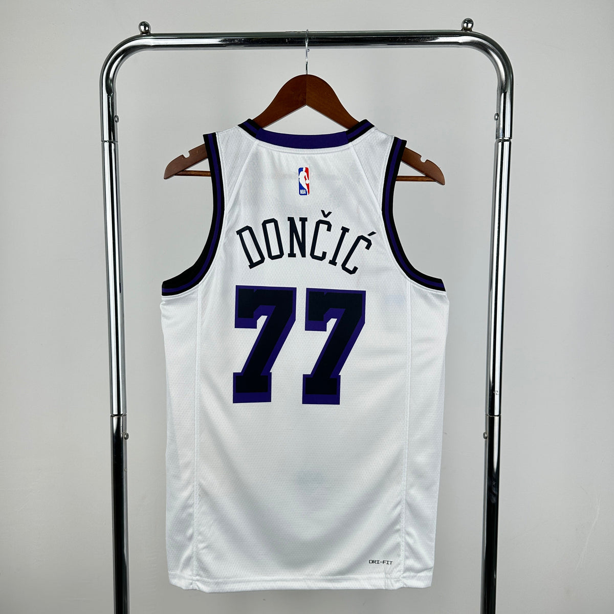 Los Angeles Lakers City Edition (22/23) - Choose Player
